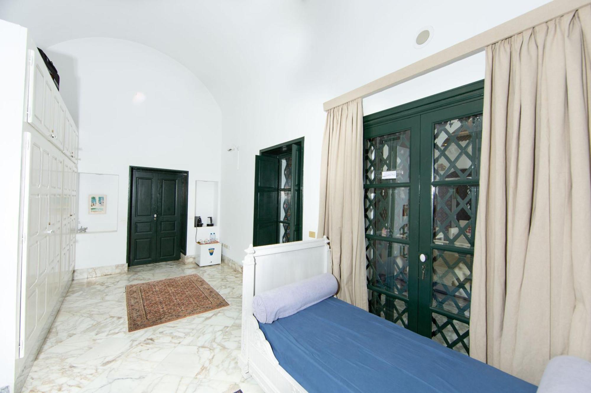 Appartement Prive Dans Une Grande Maison D'Hote La Marsa Exterior photo